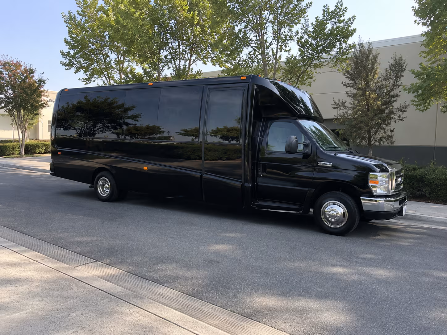tampa wedding party bus rental